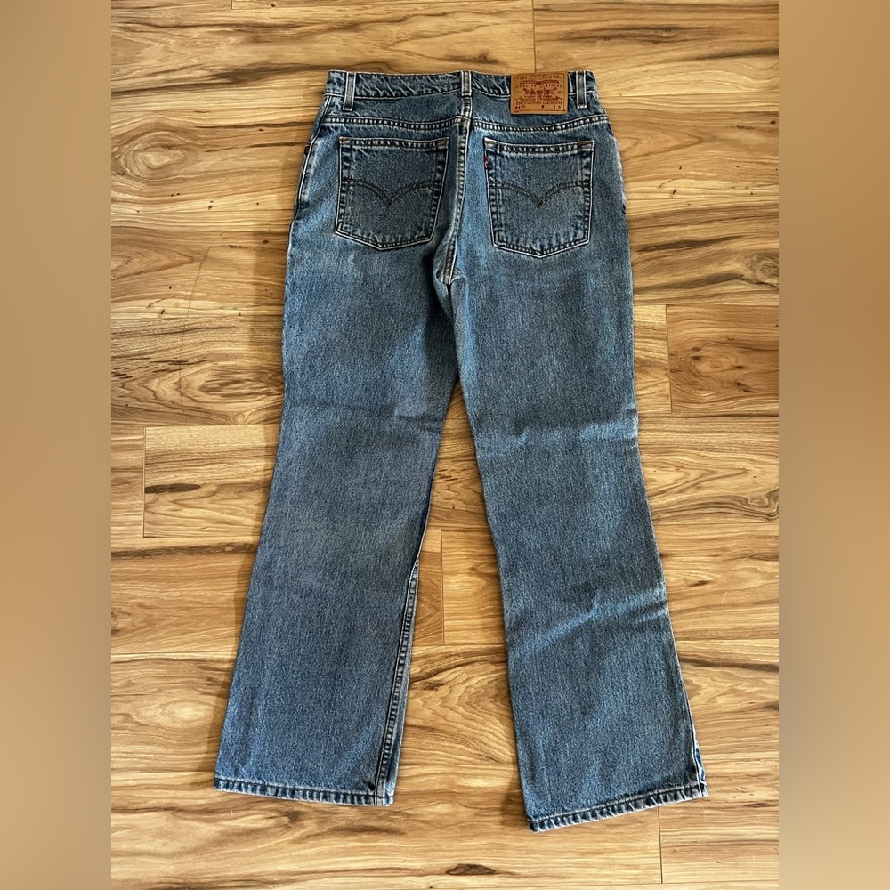 Levi jeans